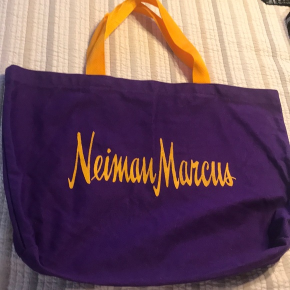 Neiman Marcus Handbags - Neiman Marcus shopping bag